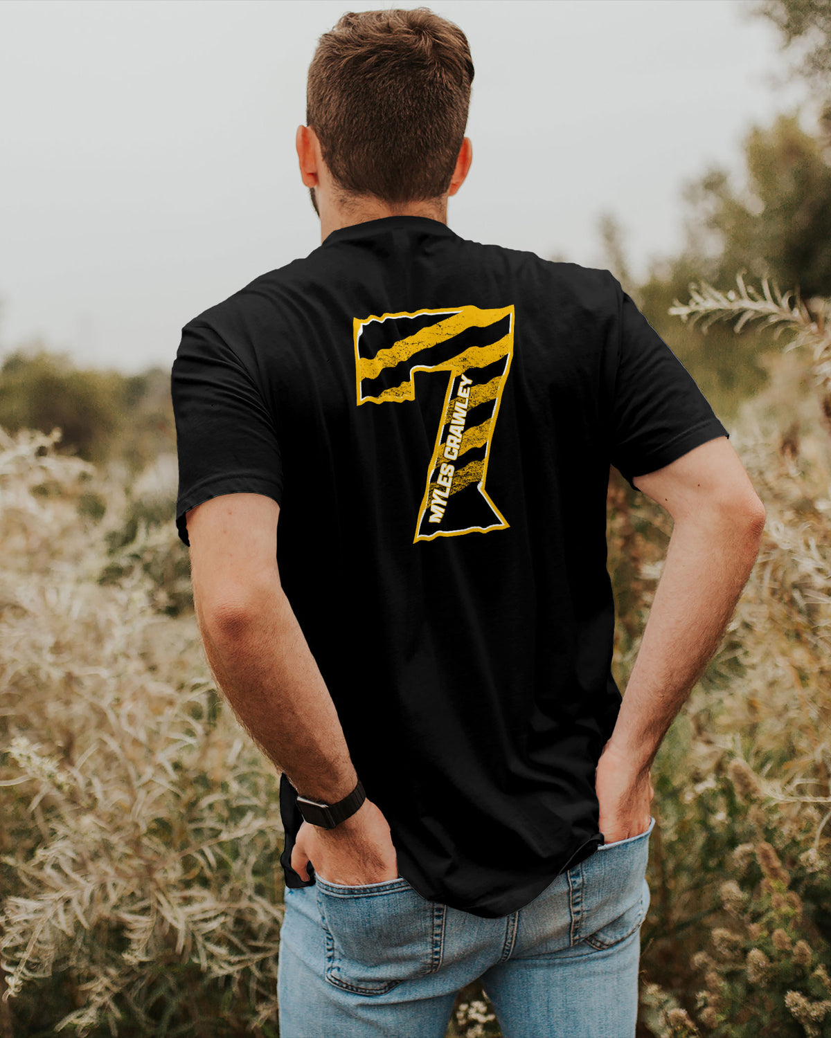 Myles Crawley Shirt 002